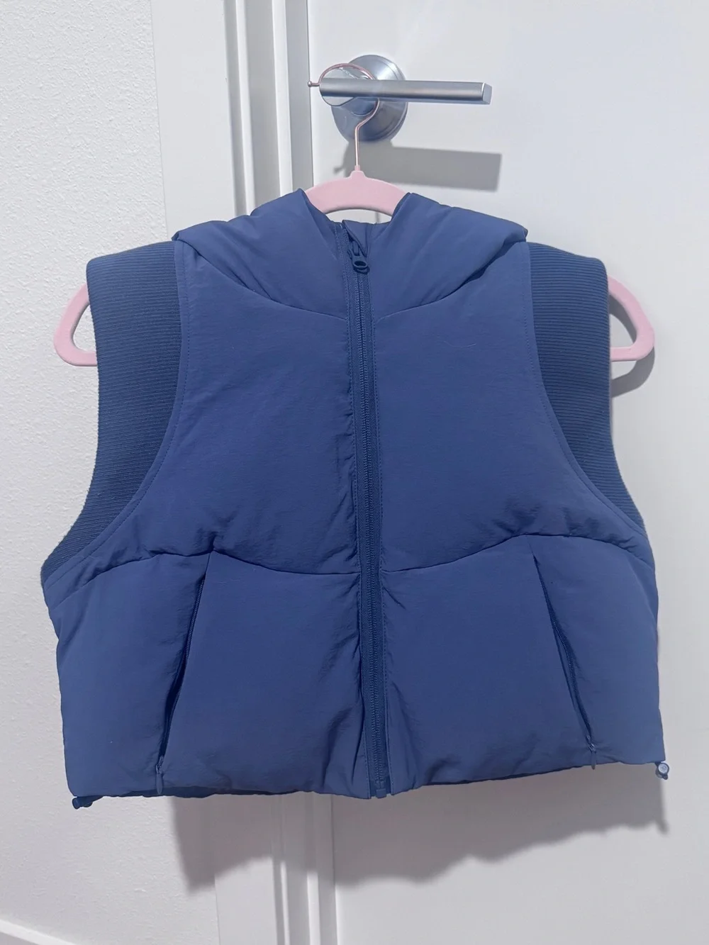 ALO Yoga Hooded Puffer Vest in Bluestone